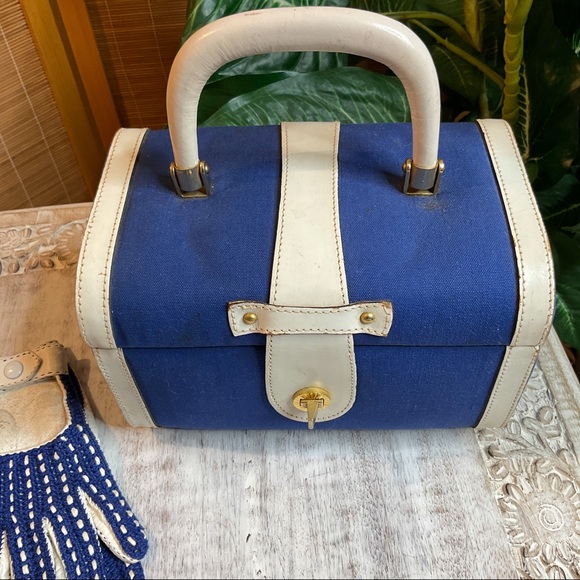 Vintage 1950s Tano Fabric and Leather Box Purse - Picture 2 of 15